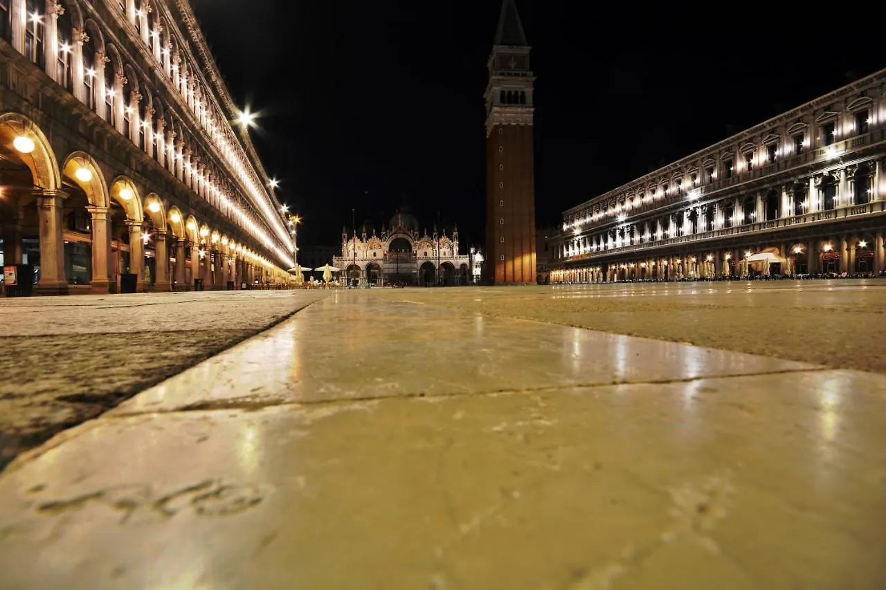 Venezia Canal View